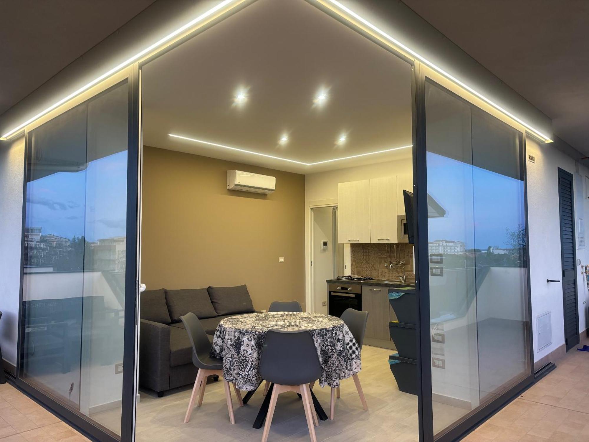 Recanati Chic -la Maison De La Madame Apartment Giardini Naxos